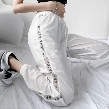 Евтини едро 2021 пролет лято нови панталони-карго Дамски модни спортни панталони, дамски ежедневни популярни runners дамски панталони FAQ9096