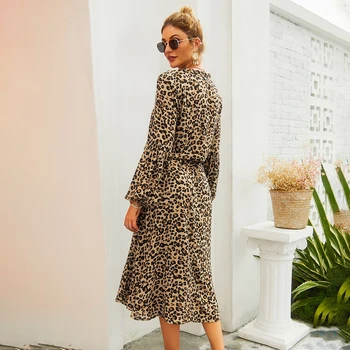 2022 Причинно-следствена Елегантна Леопардовое рокля Миди с дълъг ръкав Реколта пуговица Boho Люлка Пролет Високо Качество на Офис дама Фея Vestidos